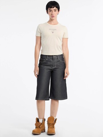 GUESS Originals T-Shirt in Beige