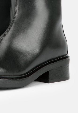 VAGABOND SHOEMAKERS - Botines 'KARLIE' en negro