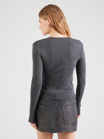 Monki Shirt in Black