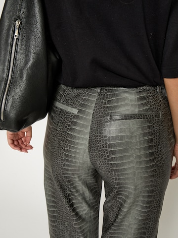 minus - regular Pantalón 'MSLilu' en gris