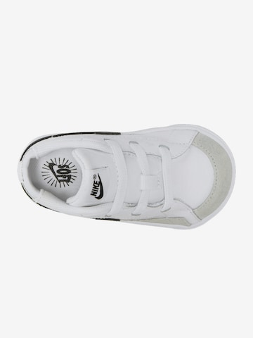 Nike Sportswear Сникърси 'BLAZER' в бяло