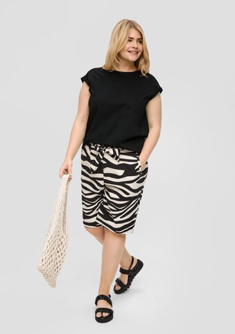T-shirt TRIANGLE en noir