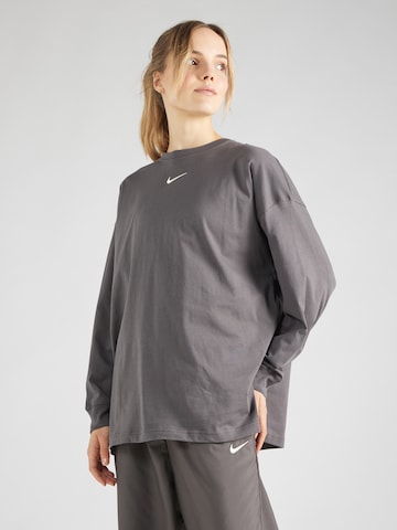 Nike Sportswear Shirt in Grijs: voorkant