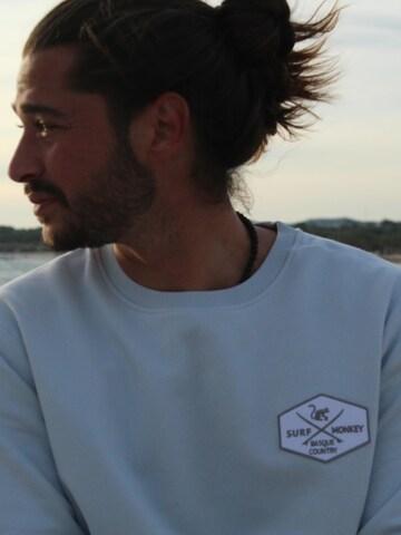 Surf Monkey Sweatshirt‌‌‌‌‌‌ in Blau