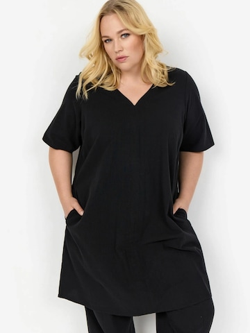 Tunica 'Erica' di Wasabi Concept in nero: frontale
