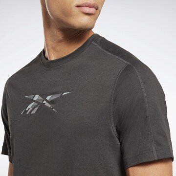 Reebok - Camisa funcionais em preto