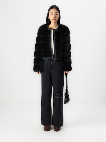 GUESS by Marciano Φθινοπωρινό και ανοιξιάτικο μπουφάν 'ARIELLE' σε μαύρο