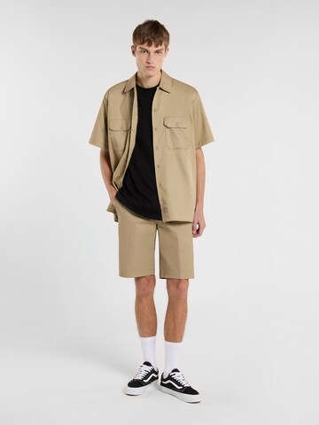regular Pantaloni con piega frontale di DICKIES in verde