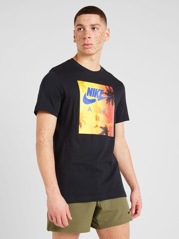 Nike Sportswear T-shirt i svart: framsida