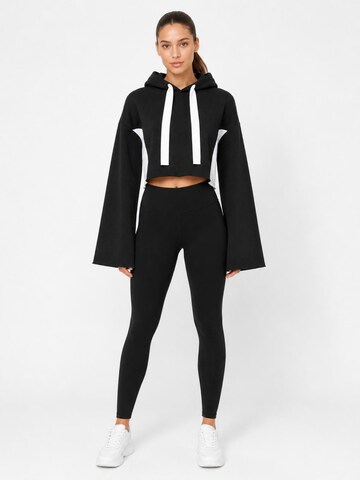 SCR. Sweatshirt 'NISHA' in Zwart
