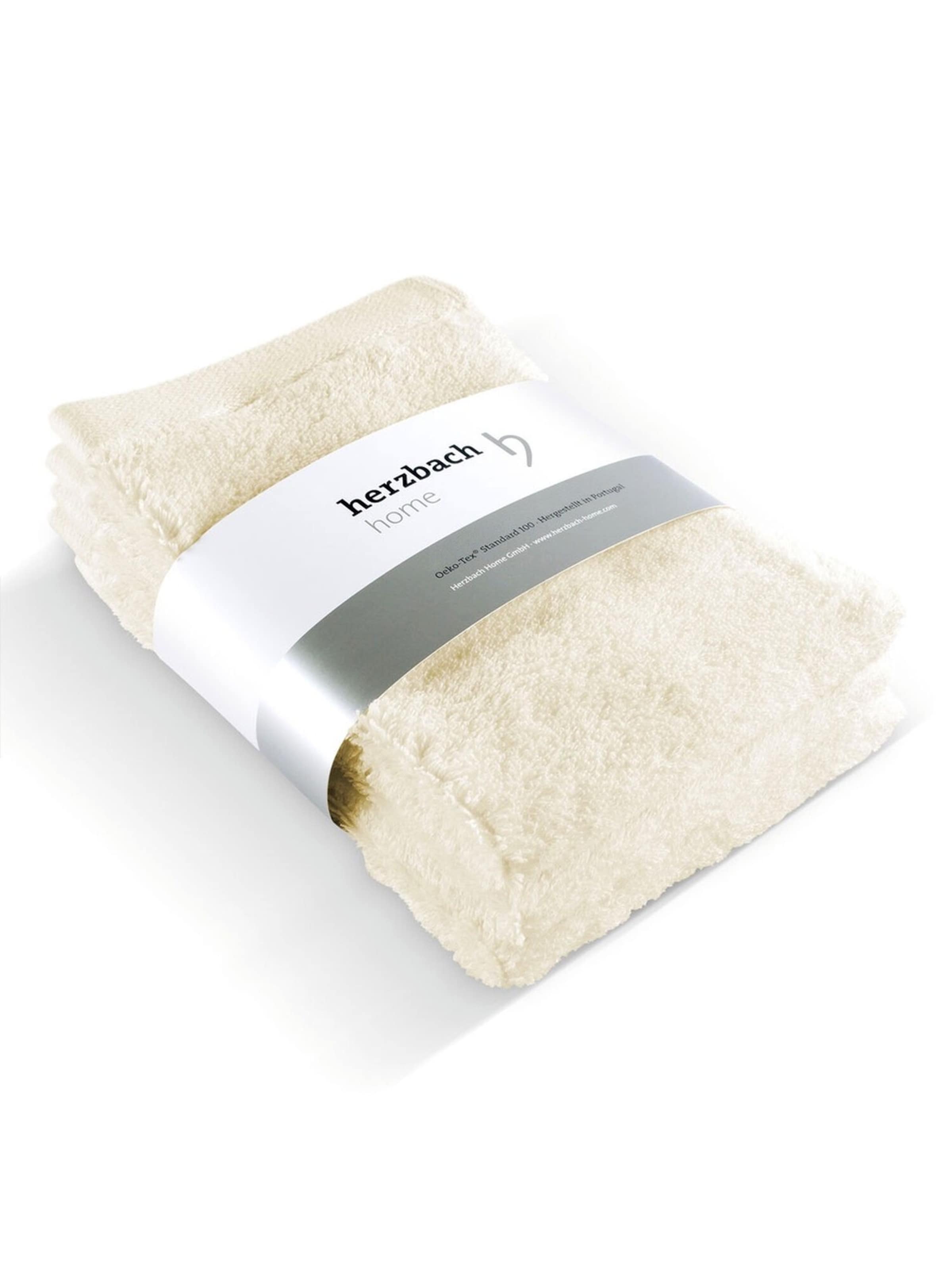 Herzbach home Set in Beige: front