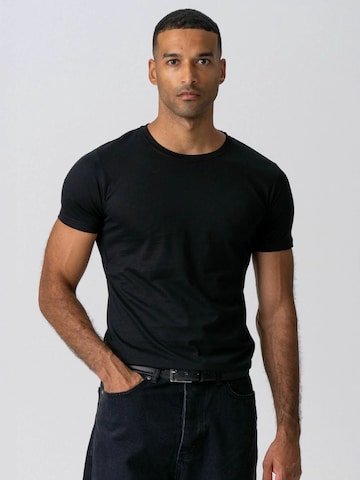 TEESHOPPEN Button Up Shirt ' Muscle ' in Black: front