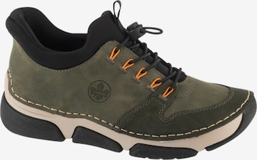 Stivaletto stringato di Rieker in verde: frontale