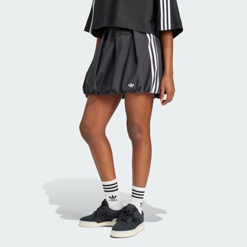 ADIDAS ORIGINALS - Falda 'Adilenium Season 3' en negro: frente