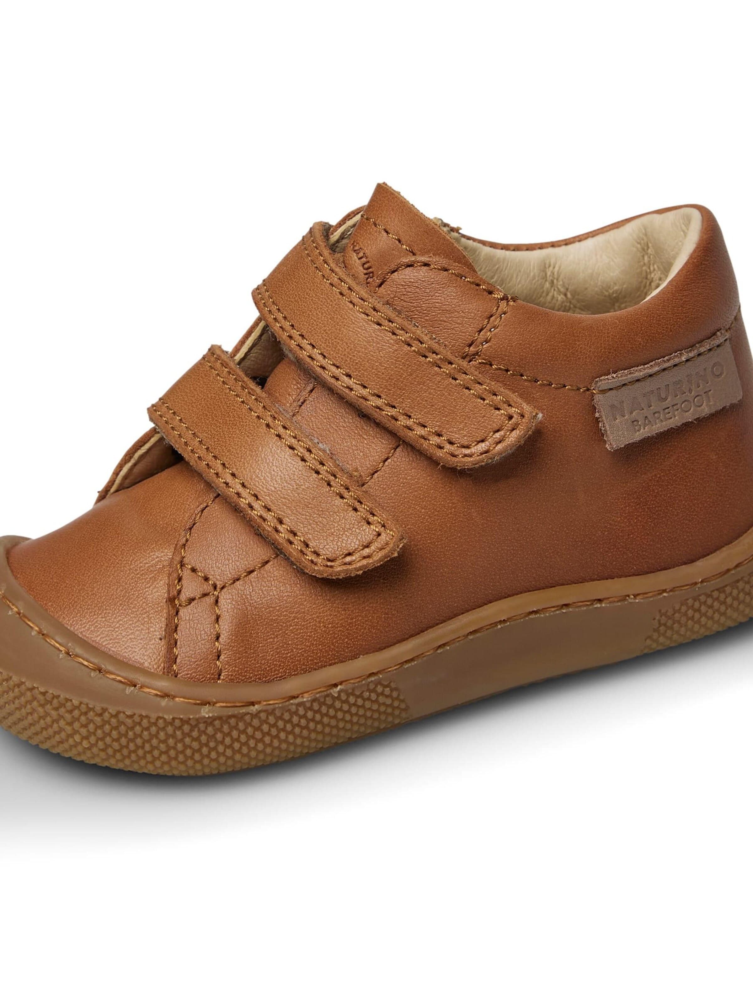NATURINO Sneakers in Brown