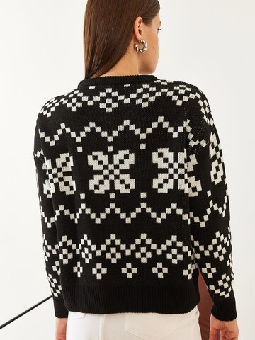 Bianco Lucci Sweater in Black