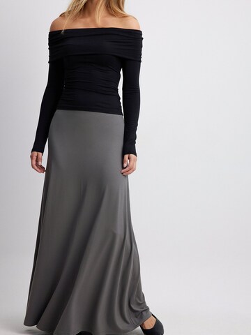 NA-KD Skirt in Grey: front