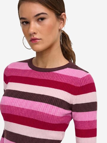 Pullover 'ONLIBI LS O-NECK RIB CC KNT 15377948' di ONLY in marrone