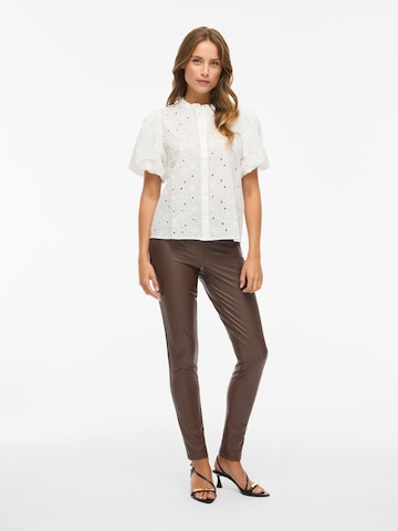 VILA Slimfit Broek in Bruin