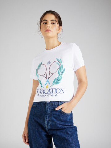 On Vacation Club Shirt in White: front