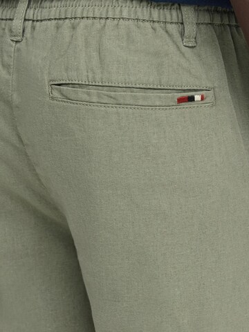 INDICODE JEANS - regular Pantalón chino ' IDPassolo ' en verde