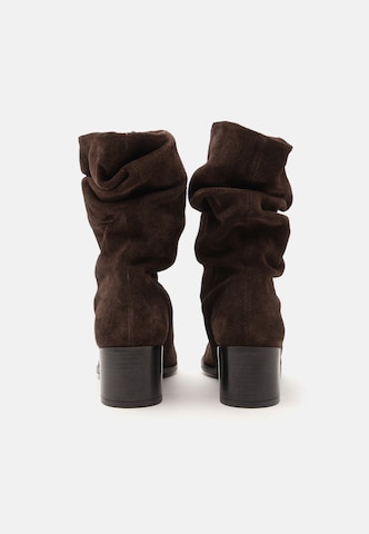 Botine '292' de la Copenhagen Studios pe maro