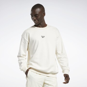 Reebok Sweatshirt in White: front