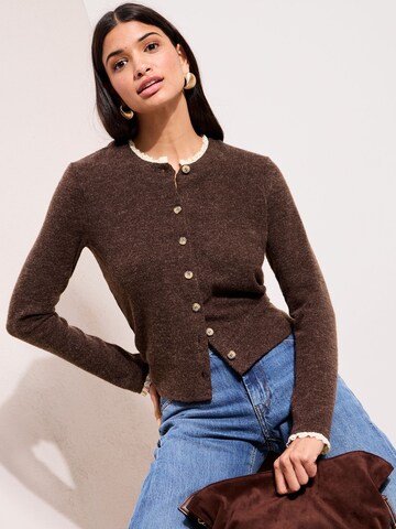 Friends Like These Вязаная кофта в Коричневый