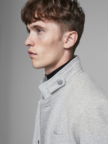 JACK & JONES - Abrigo de entretiempo en gris