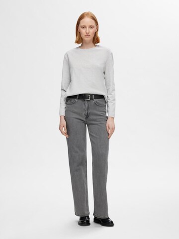 SELECTED FEMME Shirt 'ESSENTIAL' in Grau