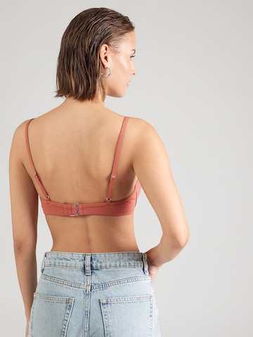 Calvin Klein Swimwear Push-up Bikinioverdel 'ESSENTIALS' i rød