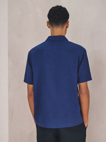 Next Средняя посадка Рубашка в Синий