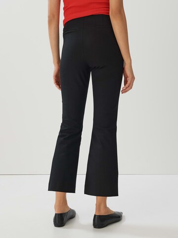 Someday Flared Pants 'Carick' in Black