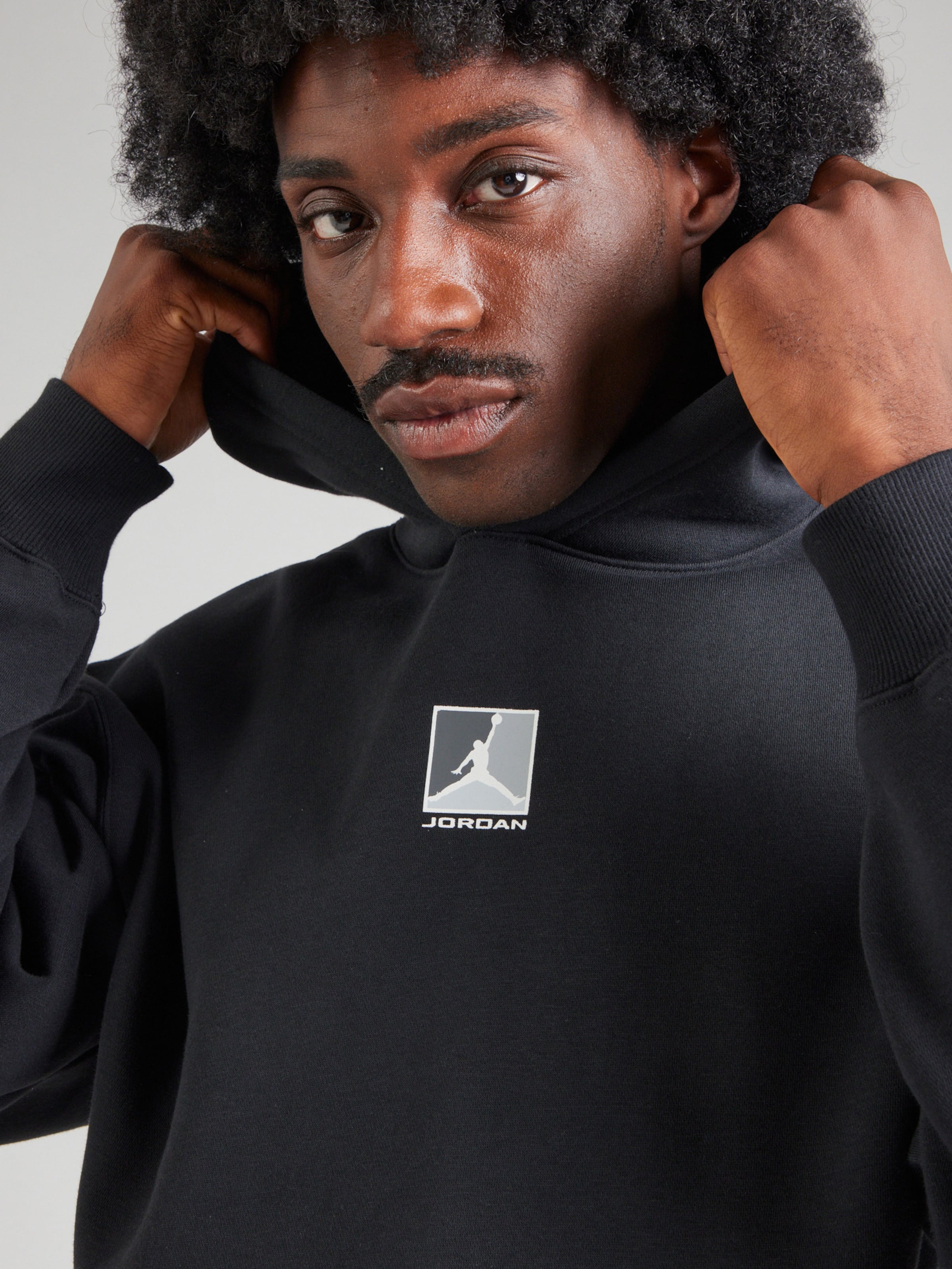 jordan sweater black