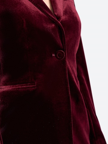 Blazer Rich & Royal en rouge : devant