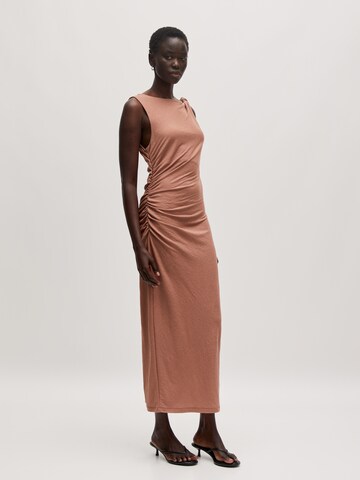 Robe 'Ryan' EDITED en marron