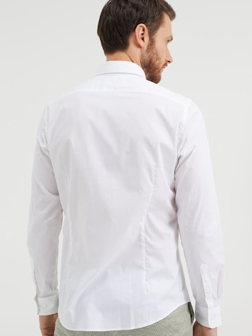 Slim fit Camicia di WE Fashion in bianco