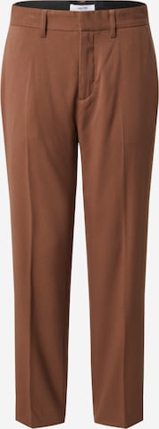 DAN FOX APPAREL Pleated Pants 'Tiago' in Brown: front