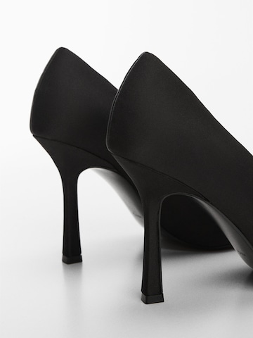 MANGO Официални дамски обувки 'DORA' в черно