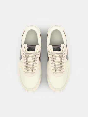Nike Sportswear Ниски маратонки 'FIELD GENERAL' в бяло