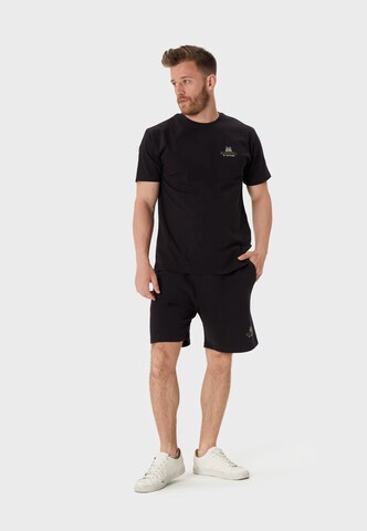 Oldskull Regular Workout Pants 'Basic Osk Samurai Logo' in Black