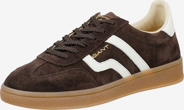 Baskets basses 'Cuzima' GANT en marron : devant