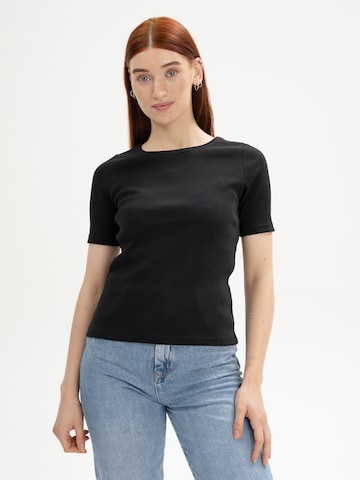 T-shirt 'JASLEEN' MELA en noir : devant