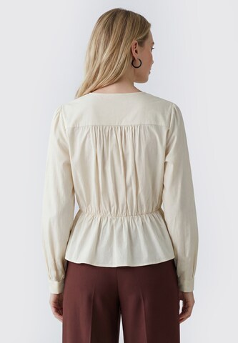 Usha - Blusa em bege