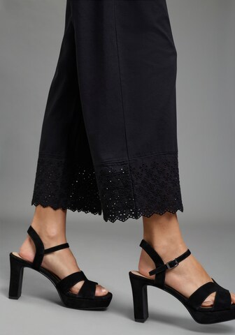 LAURA SCOTT Pajama Pants in Black