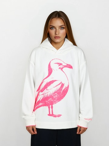 Sweat-shirt 'ADJÜS' salzhaut en blanc : devant