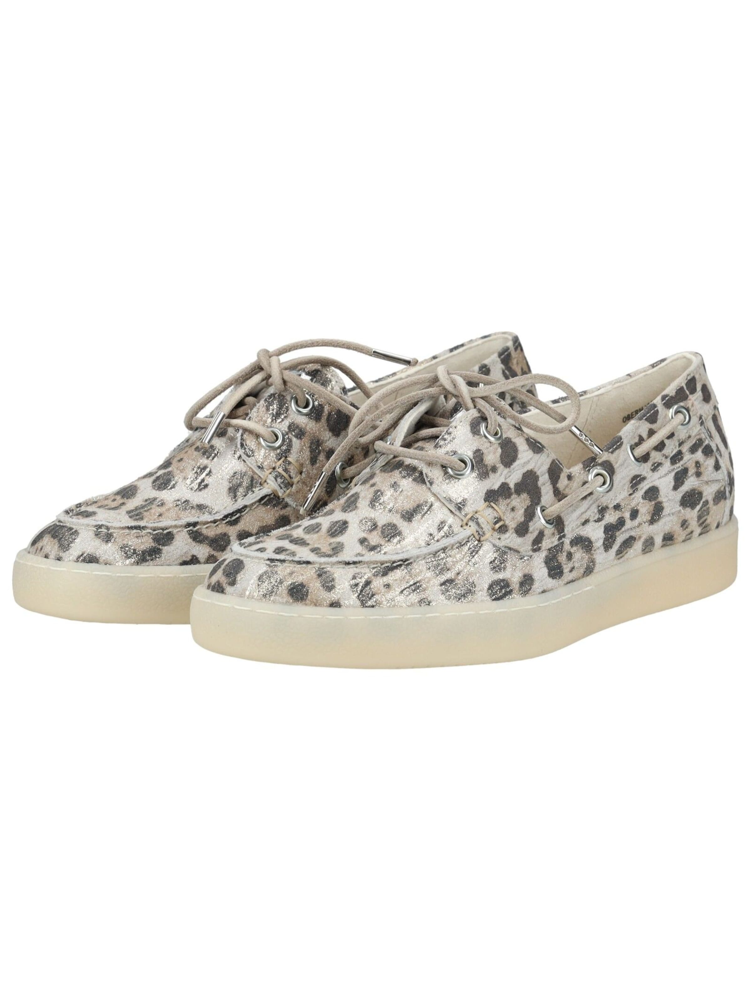 Scarpa stringata di Paul Green in beige