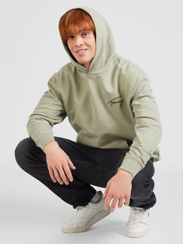 Tommy Jeans Zip-Up Hoodie in Green