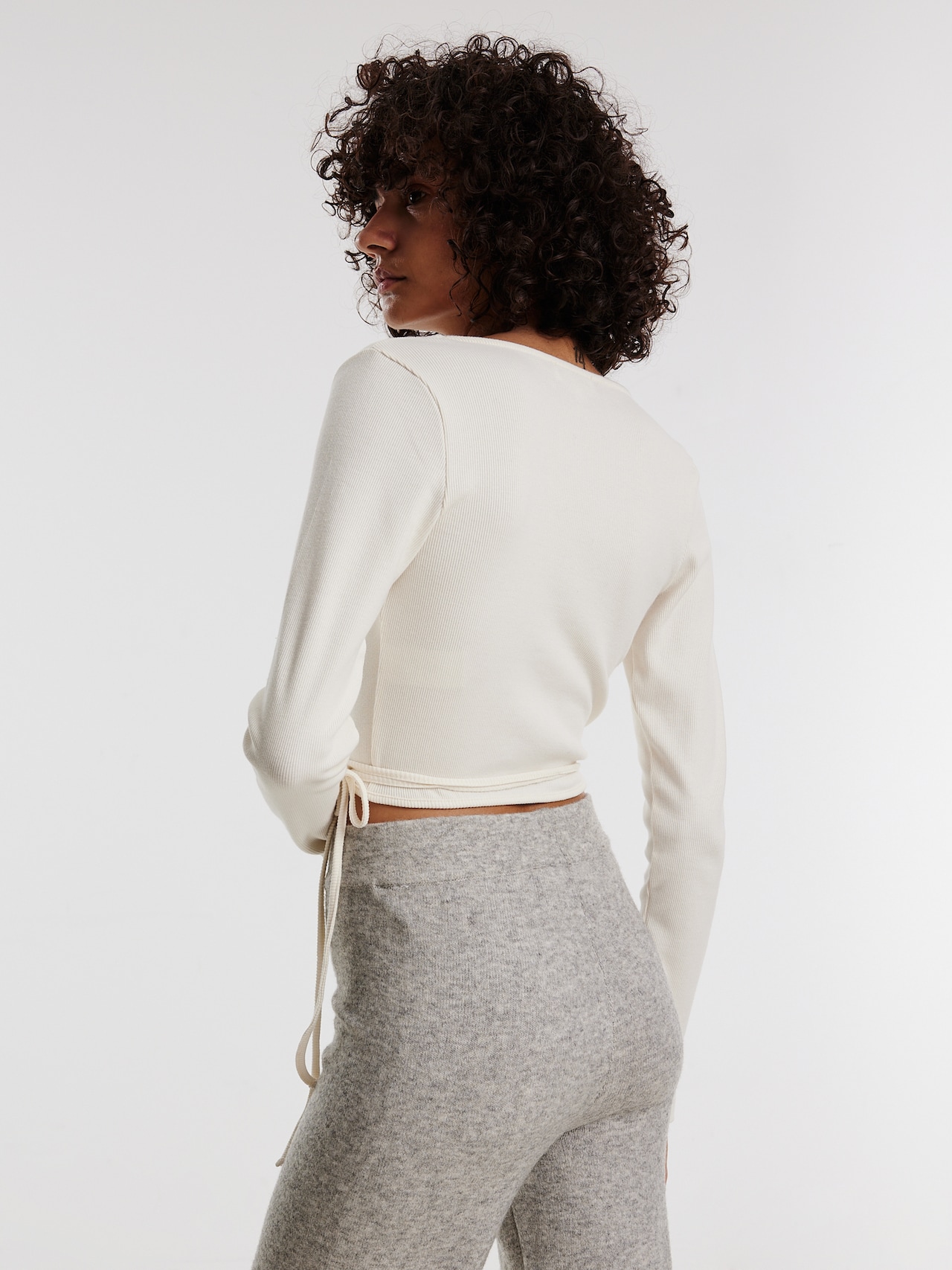 EDITED Produkte Shirt 'Theodora' beige