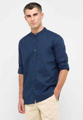 MUSTANG Regular fit Button Up Shirt 'Yuma' in Blue: front